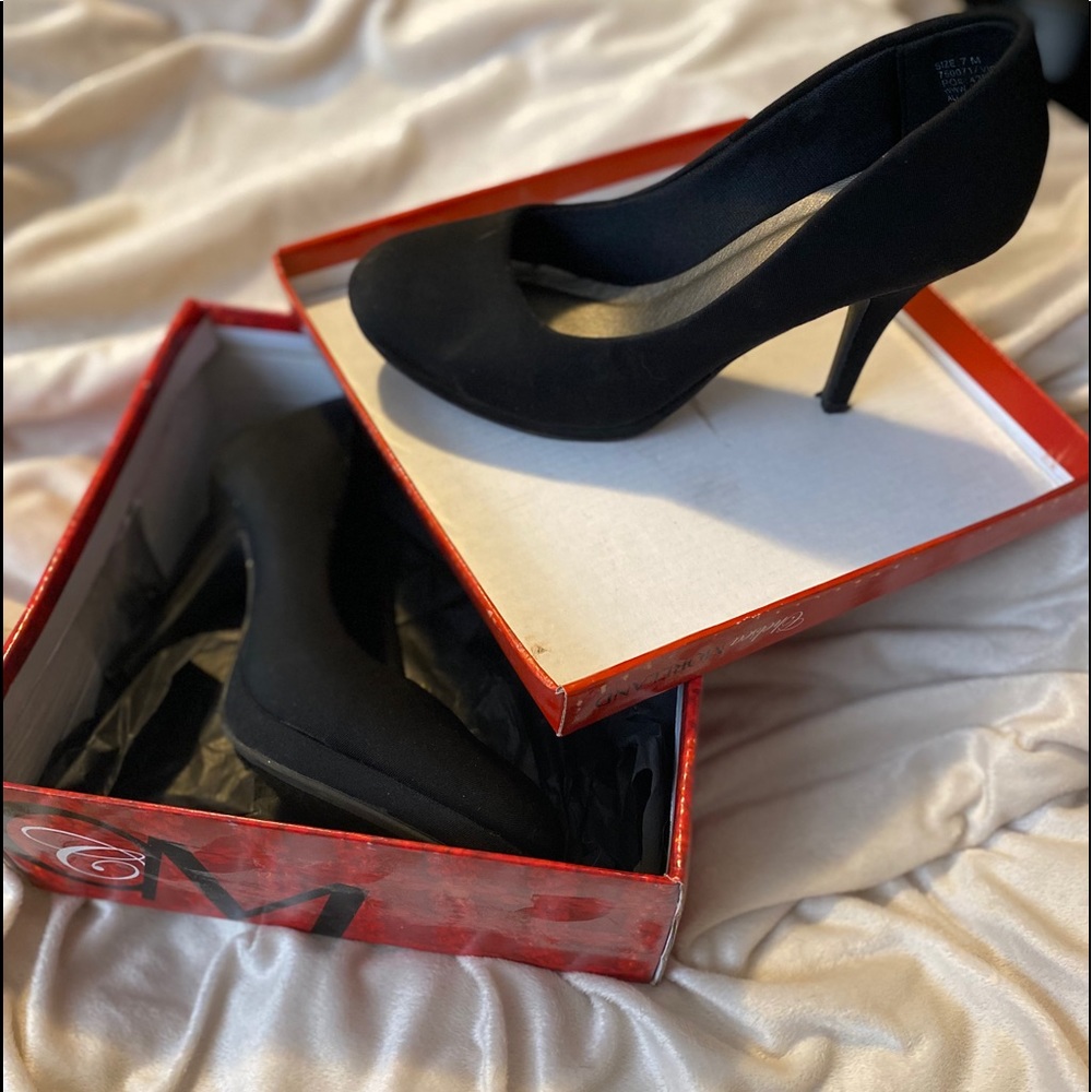 Chelsea Moreland Heels
